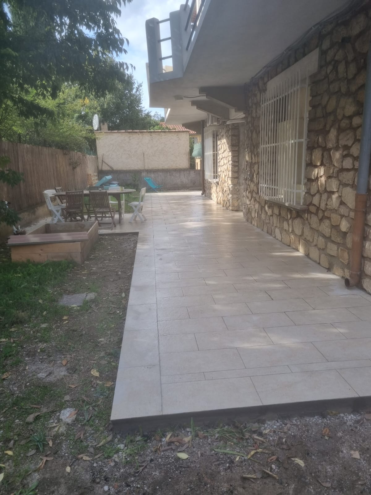 Mur en pierre naturelle – Nyons
